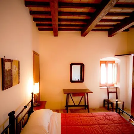 Residenza D'epoca San Girolamo * Frontino